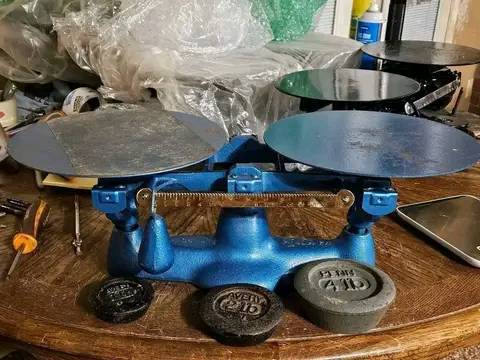 scale 3